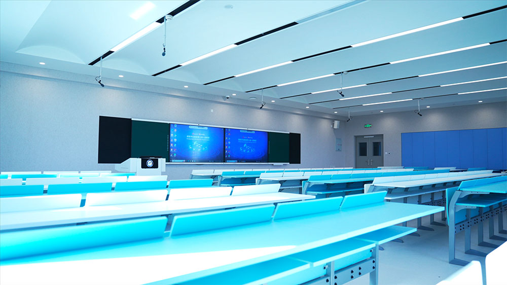 Ningxia University: Innovating Education Models with 300 Futuristic Classroom
